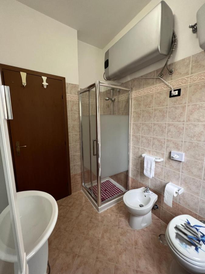 Bed And Breakfast Mare Blu ชิวิตาเวกเกีย ภายนอก รูปภาพ