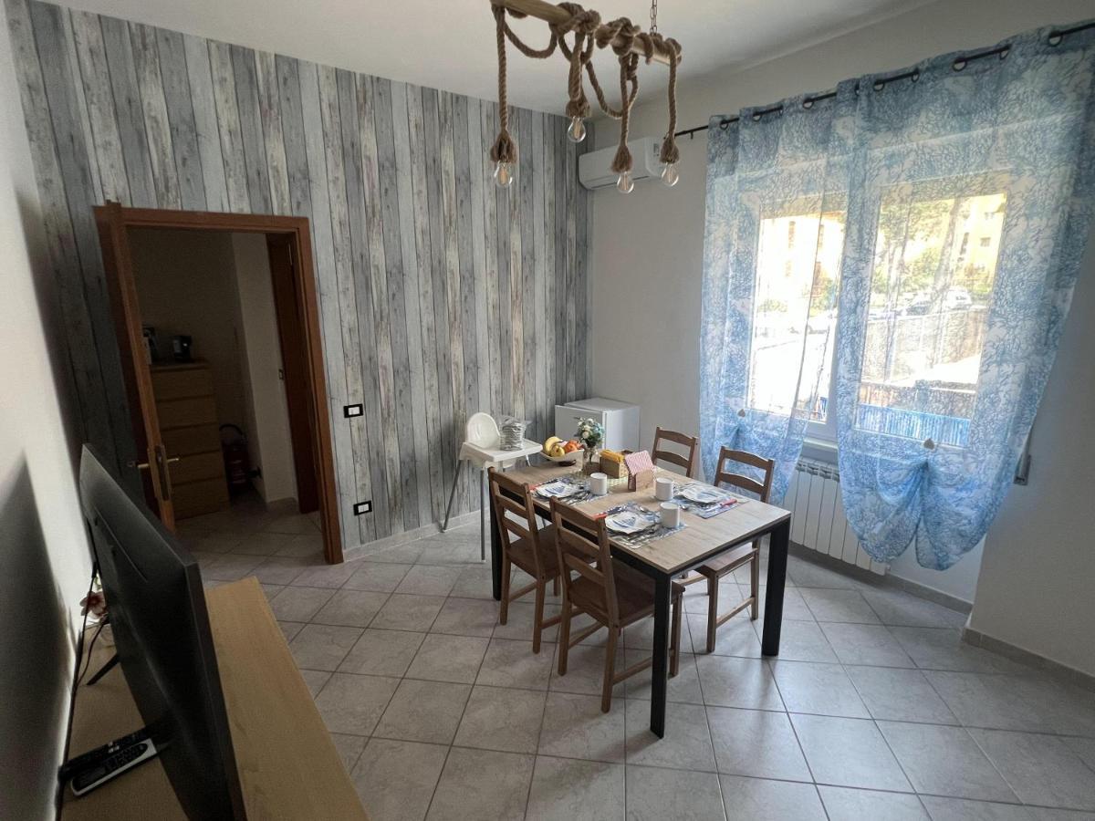 Bed And Breakfast Mare Blu ชิวิตาเวกเกีย ภายนอก รูปภาพ